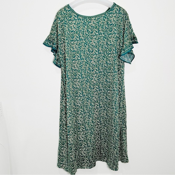 Max Studio Shift Dress Flutter Sleeves Teal Green White Vine Floral Print NWOT - Picture 2 of 7